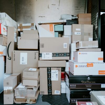 Packages inside a delivery truck - Amazon FedEx UPS delivery truck accidents Packages inside a delivery truck - Amazon FedEx UPS delivery truck accidents
