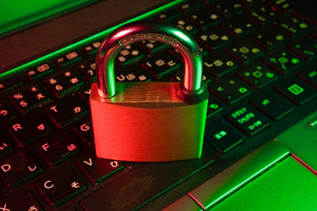 Non-compete and trade secret lawyer for employees - Smith Trial Group