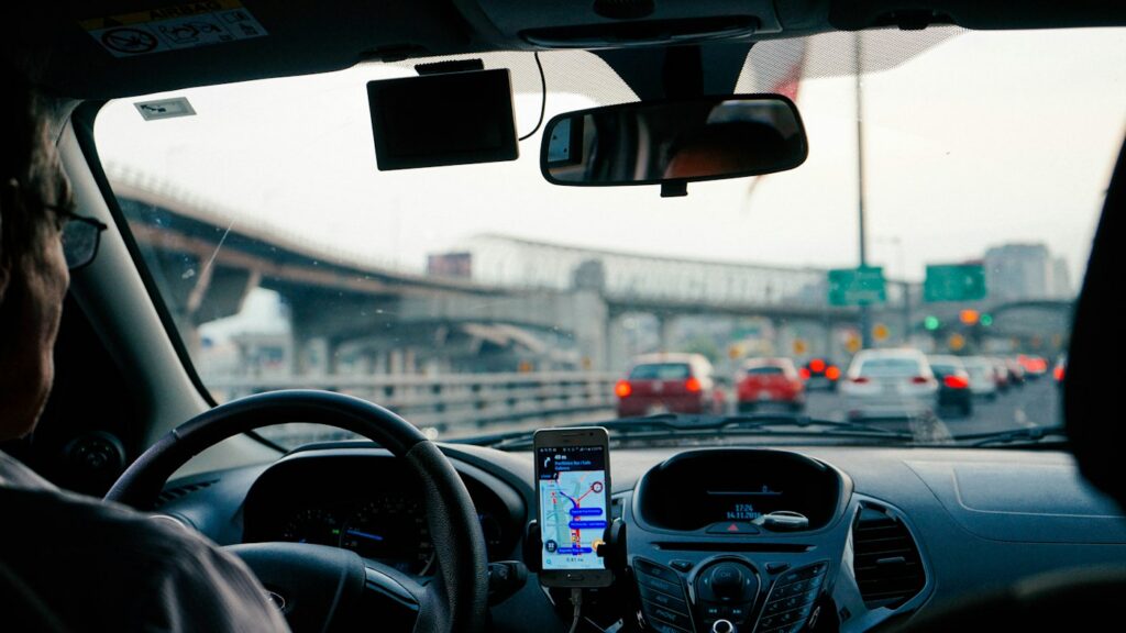 Rideshare driver using a navigation app
